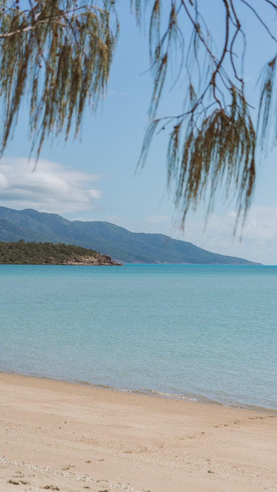 Hydeaway Bay Guide - Whitsundays Hidden Gem 7 Hydeaway Bay Beach